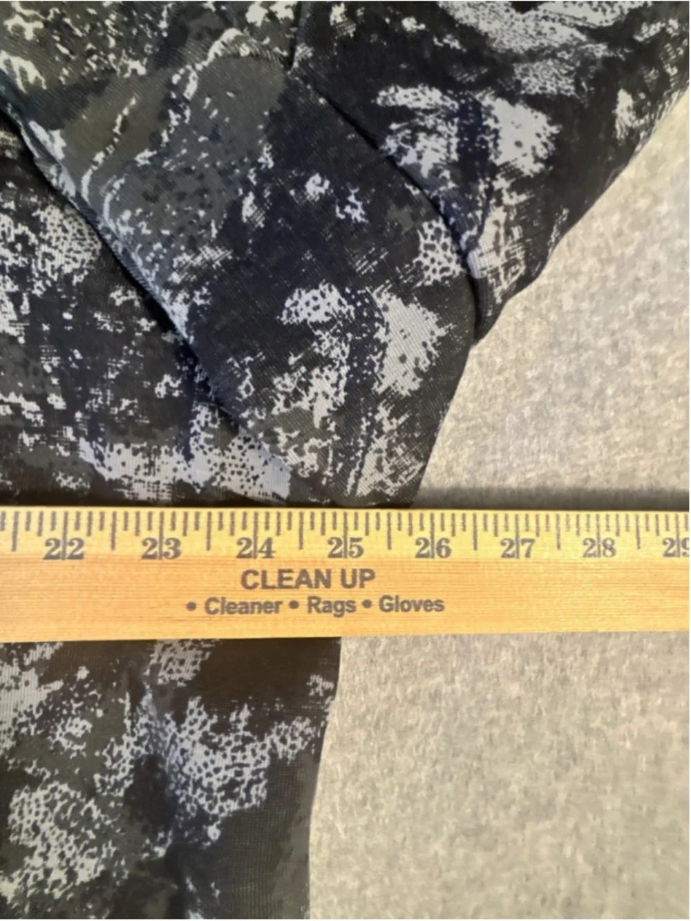 Nike Tech Fleece Men’s XL Black Gray Camo Full-Zip Hoodie Jogger Pants Set